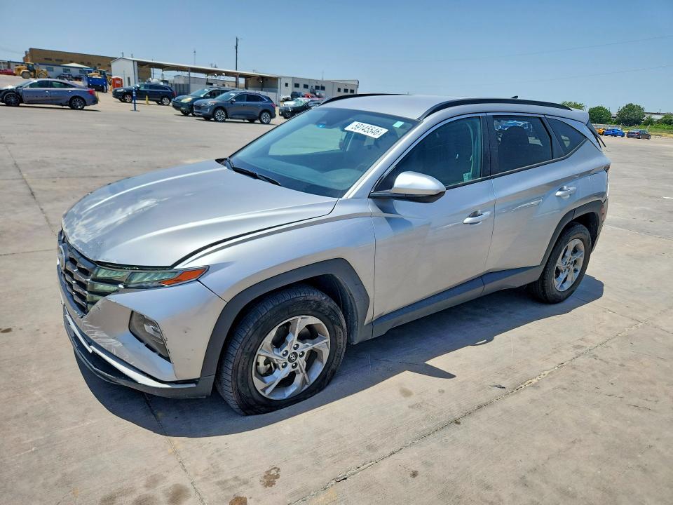HYUNDAI TUCSON 2024 with VIN 5NMJBCDE6RH347299 - Photo from auction