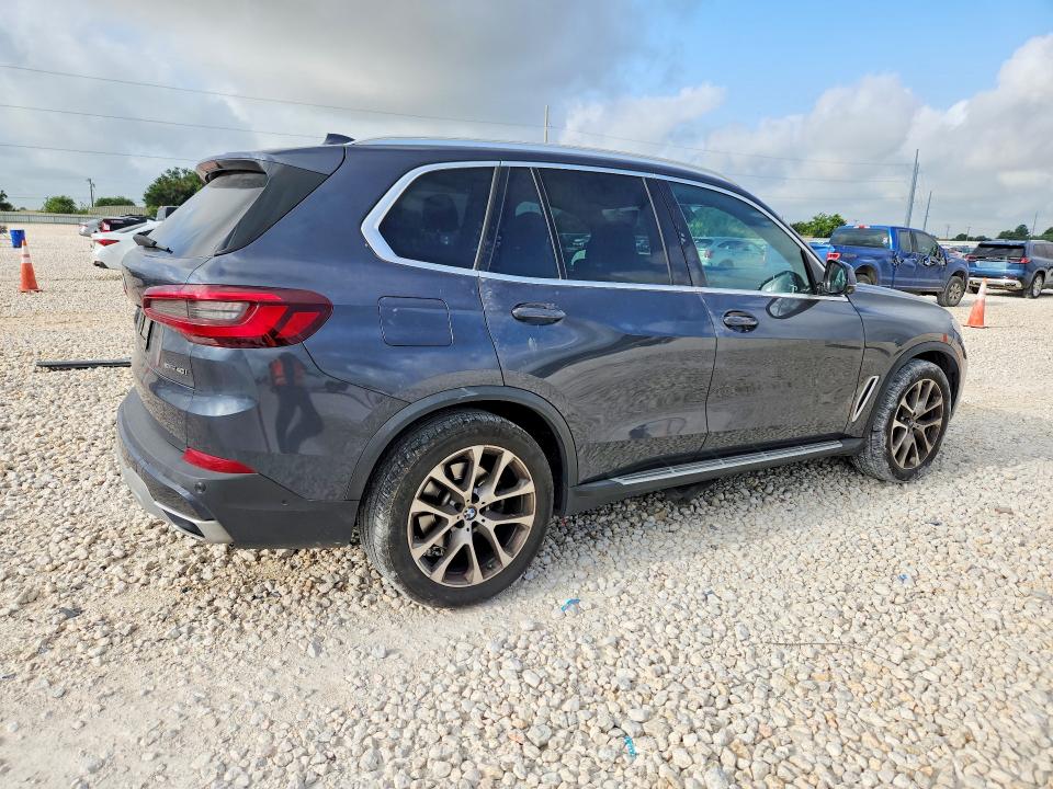 Zdjęcie 3 z aukcji – 2021 BMW X5 z VIN 5UXCR4C01M9F48937