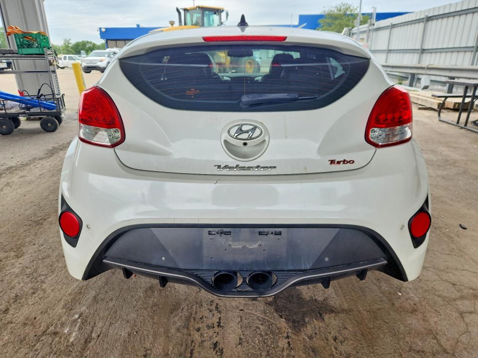 صورة رقم 6 من المزاد - 2013 HYUNDAI VELOSTER مع VIN KMHTC6AE5DU117553