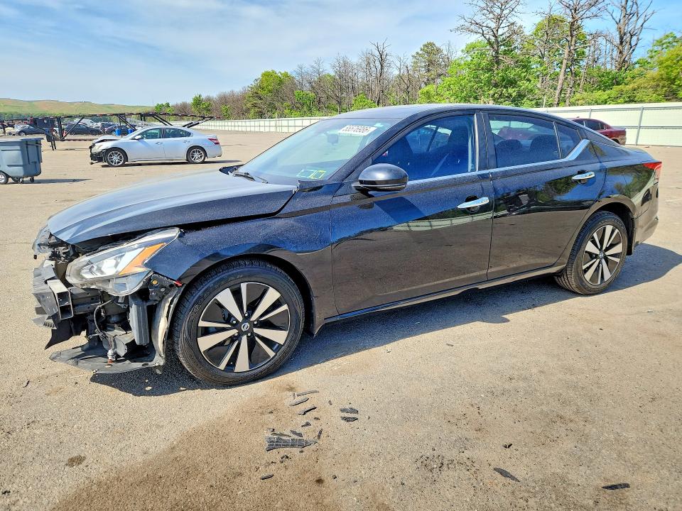 Photo 1 from auction – 2021 NISSAN ALTIMA with VIN 1N4BL4DW5MN332732