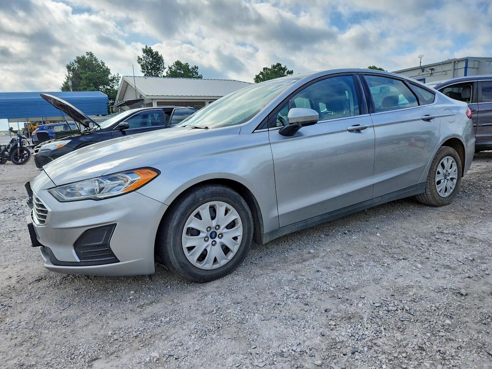 Photo 1 from auction – 2020 FORD FUSION with VIN 3FA6P0G79LR262585