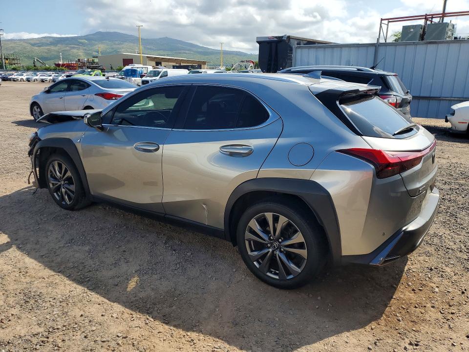 Photo 2 from auction – 2019 LEXUS UX with VIN JTHY3JBH8K2009277