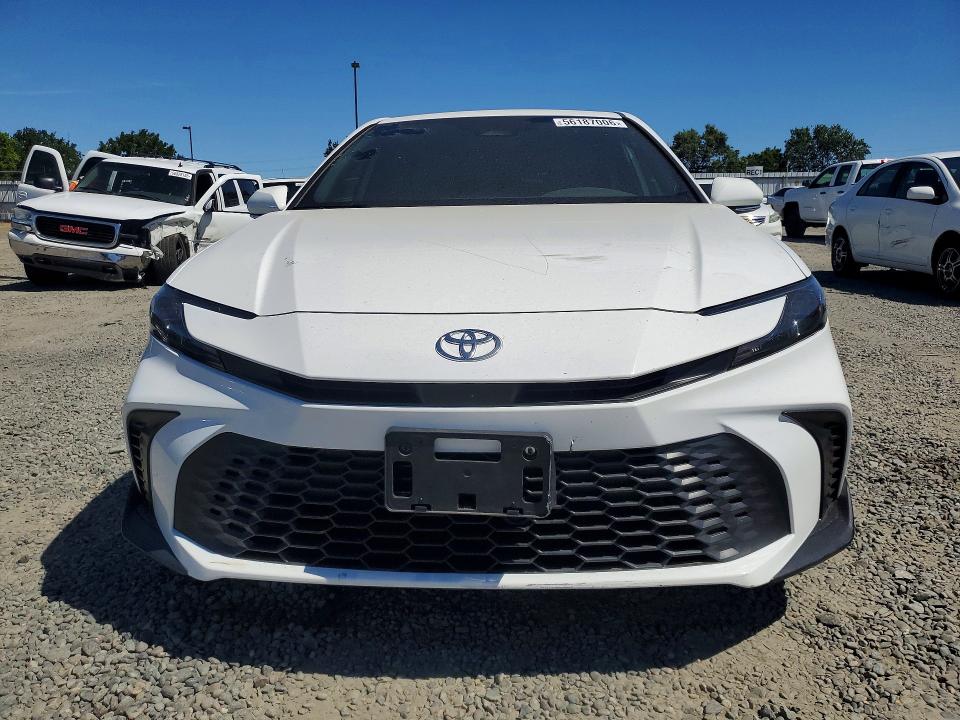 Photo 5 from auction – 2025 TOYOTA CAMRY with VIN 4T1DAACK1SU521172