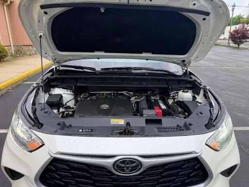 Photo 12 from auction – 2020 TOYOTA HIGHLANDER with VIN 5TDCZRBHXLS045636