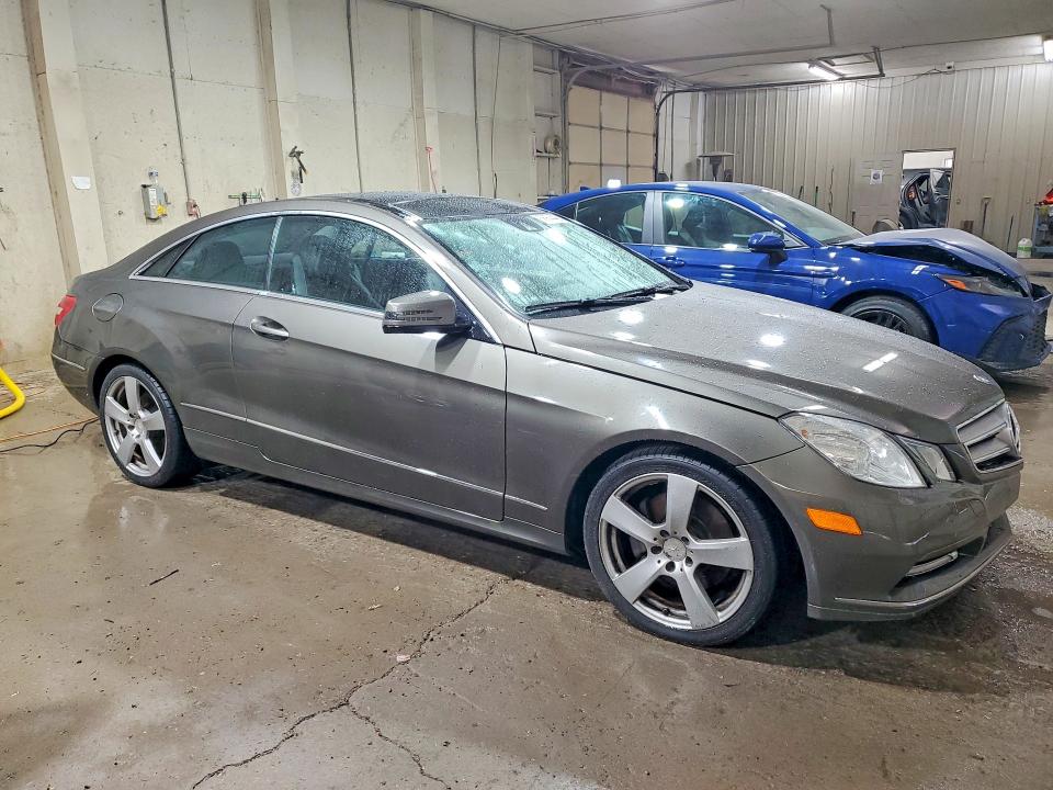 Photo 4 from auction – 2013 MERCEDES-BENZ E with VIN WDDKJ8JB8DF219933