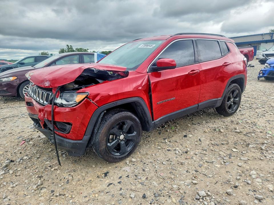 JEEP COMPASS 2018 with VIN 3C4NJDBB0JT331822 - Photo from auction