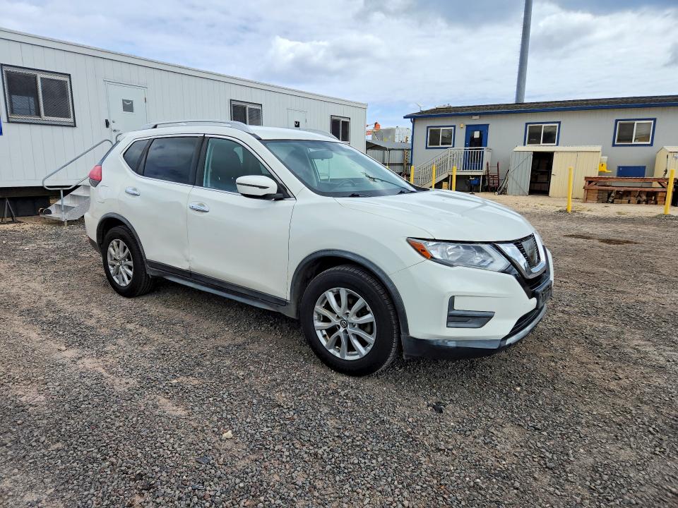 Photo 4 from auction – 2017 NISSAN ROGUE with VIN JN8AT2MT8HW153721