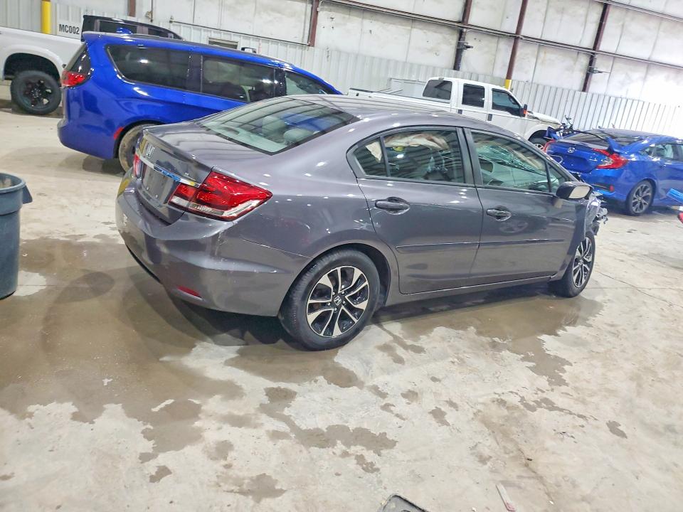Photo 3 from auction – 2014 HONDA CIVIC with VIN 19XFB2F80EE011625