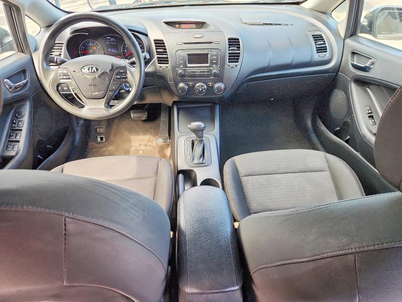 Photo 8 from auction – 2015 KIA FORTE with VIN KNAFX4A6XF5323853