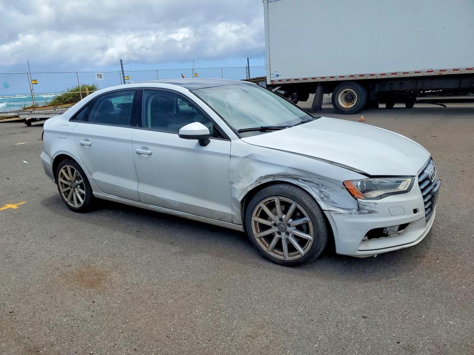 Photo 4 from auction – 2015 AUDI A3 with VIN WAUACGFF4F1106404