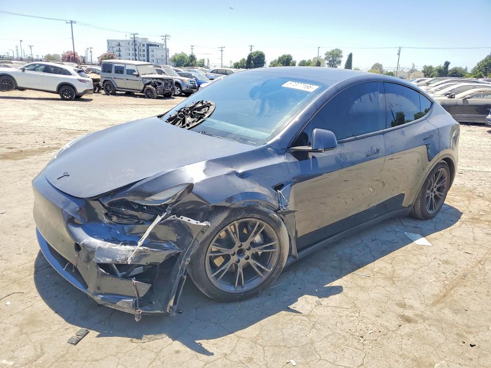 Zdjęcie 1 z aukcji – 2025 TESLA MODEL Y z VIN 7SAYGDED7SF314415