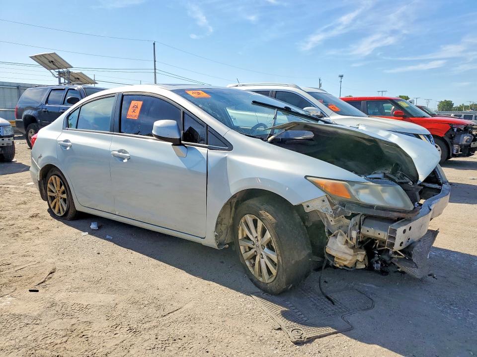 Photo 4 from auction – 2012 HONDA CIVIC with VIN 19XFB2F84CE002696