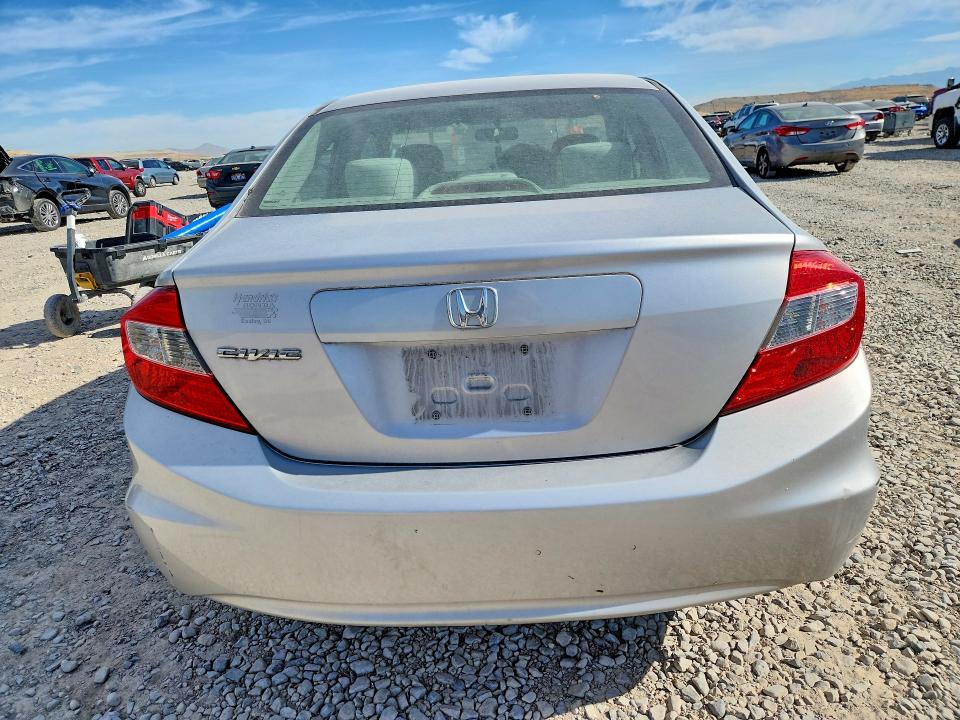 Photo 6 from auction – 2012 HONDA CIVIC with VIN 19XFB2F57CE007235