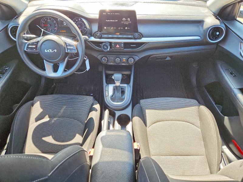 Photo 8 from auction – 2023 KIA FORTE with VIN 3KPF24AD0PE536509