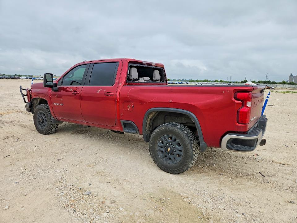 Photo 2 from auction – 2022 CHEVROLET SILVERADO with VIN 1GC4YNE79NF173033