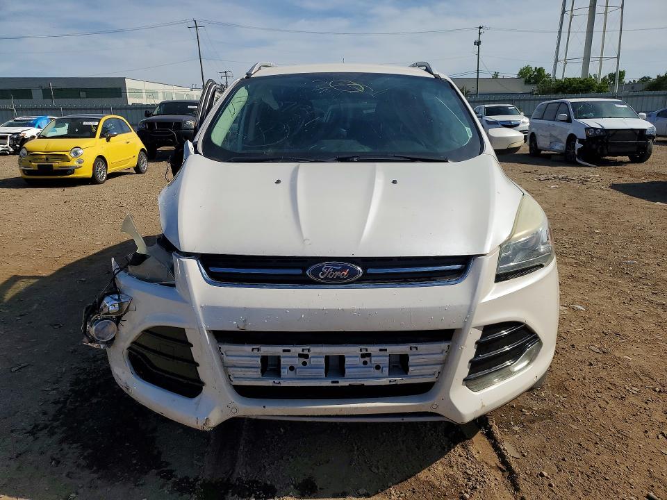 Photo 5 from auction – 2015 FORD ESCAPE with VIN 1FMCU0JX0FUA23983