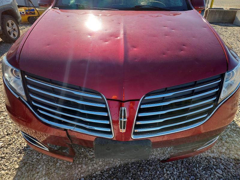 Photo 12 from auction – 2018 LINCOLN MKT with VIN 2LMHJ5AT7JBL00706