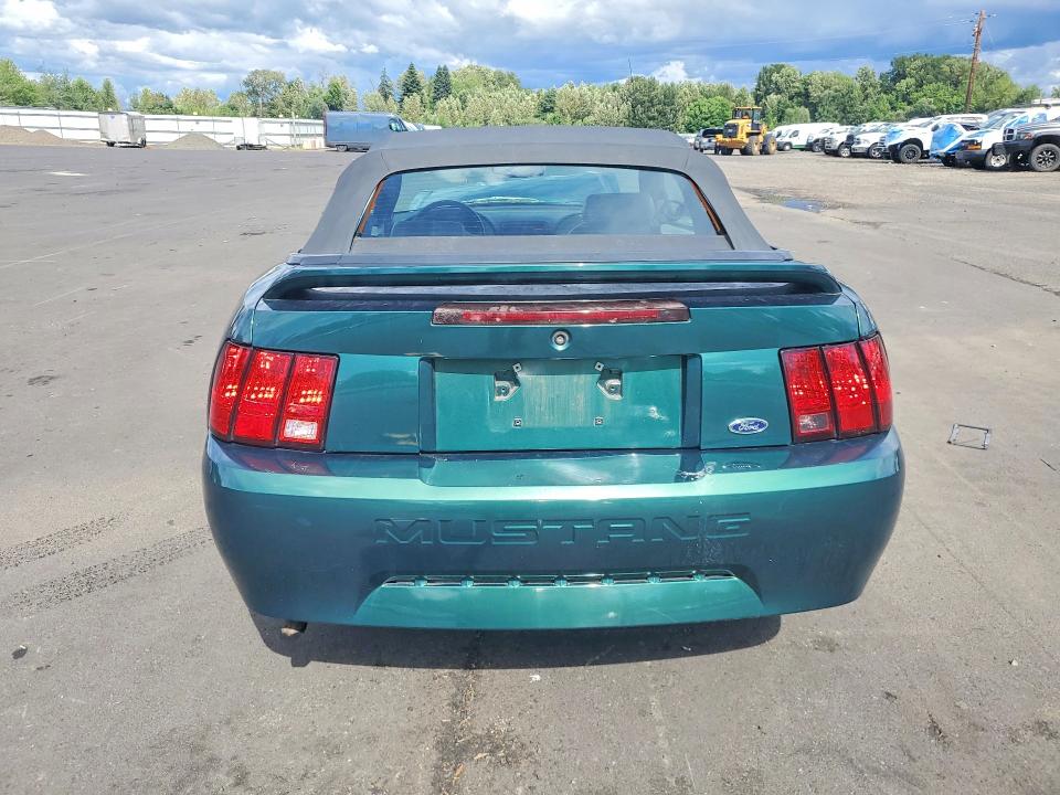 Photo 6 from auction – 2000 FORD MUSTANG with VIN 1FAFP4447YF288771