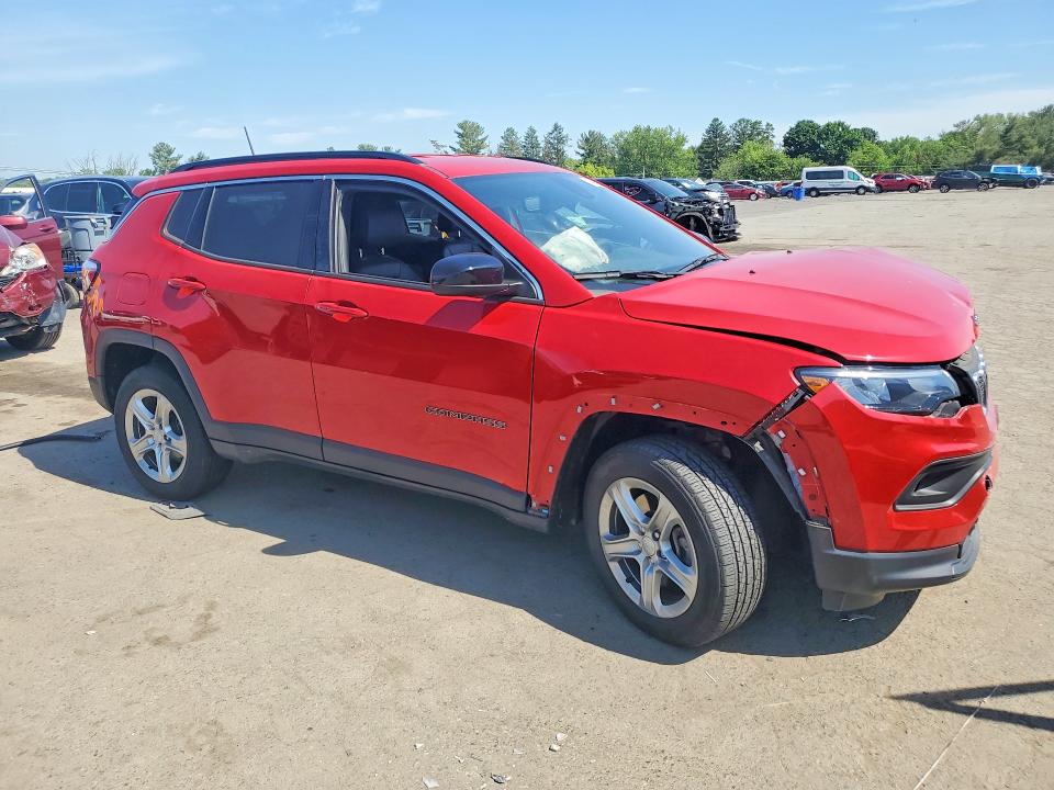 Photo 4 from auction – 2023 JEEP COMPASS with VIN 3C4NJDBN6PT515648