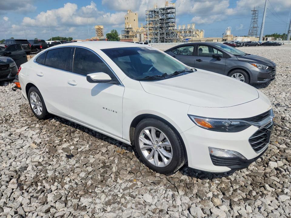 Photo 4 from auction – 2023 CHEVROLET MALIBU with VIN 1G1ZD5ST2PF198659