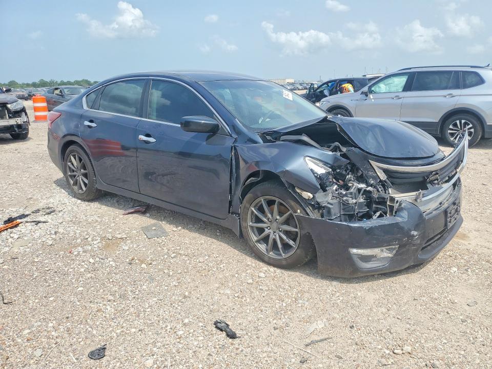 Photo 4 from auction – 2013 NISSAN ALTIMA with VIN 1N4AL3AP4DC266690