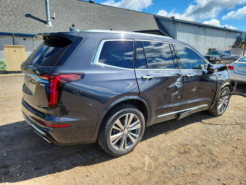 Photo 3 from auction – 2022 CADILLAC XT6 with VIN 1GYKPDRS2NZ114756