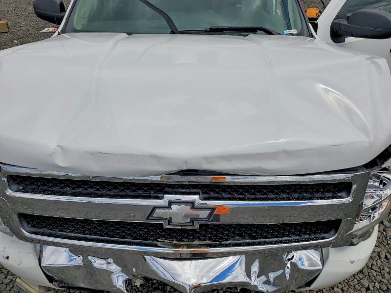 Photo 11 from auction – 2011 CHEVROLET SILVERADO with VIN 3GCPKSE35BG336023