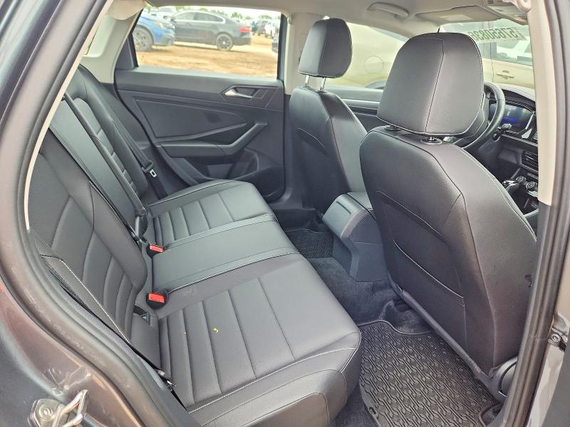 Photo 10 from auction – 2024 VOLKSWAGEN JETTA with VIN 3VWEM7BU4RM037773