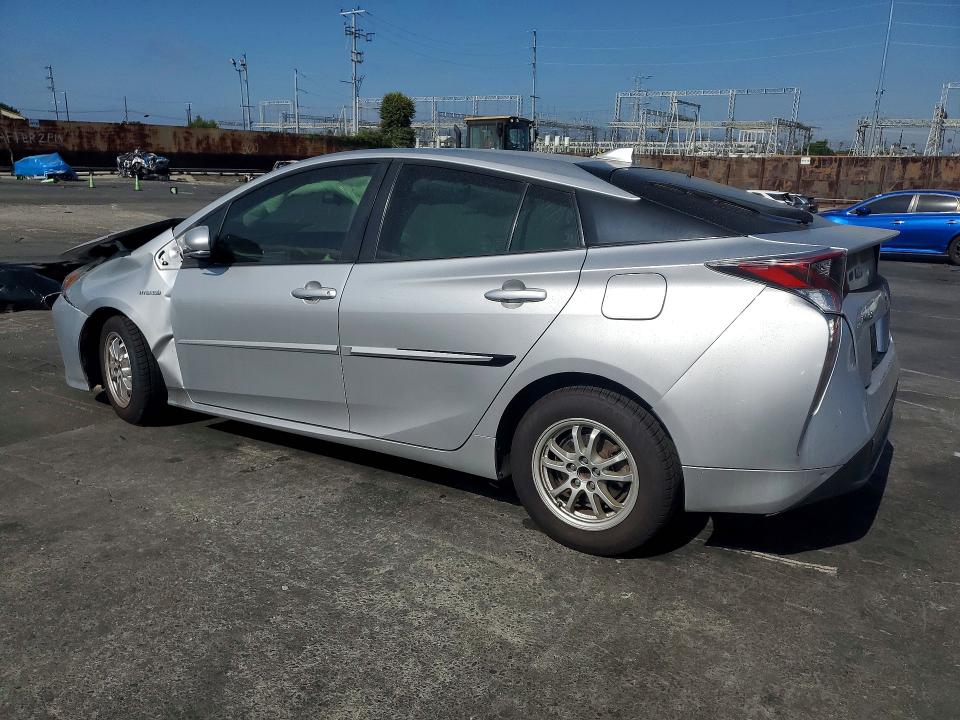 Photo 2 from auction – 2016 TOYOTA PRIUS with VIN JTDKBRFU1G3019134
