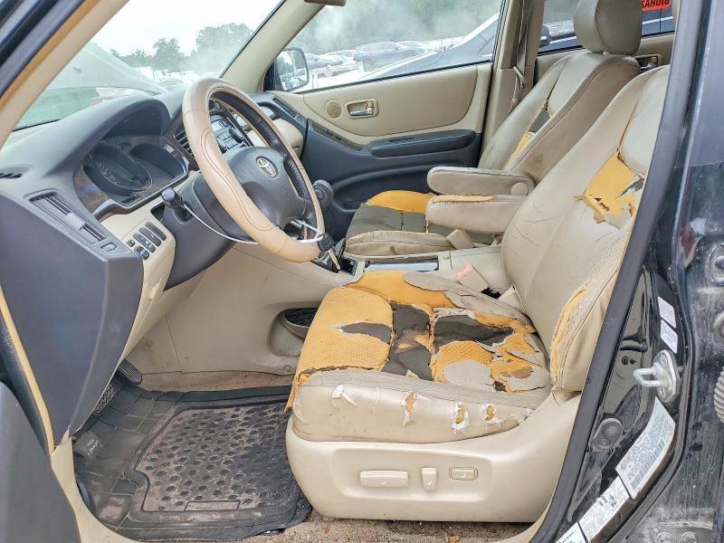 Photo 7 from auction – 2002 TOYOTA HIGHLANDER with VIN JTEGF21A620045071