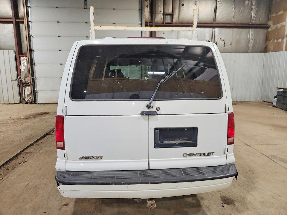 Photo 6 from auction – 2001 CHEVROLET ASTRO with VIN 1GNEL19W41B126899