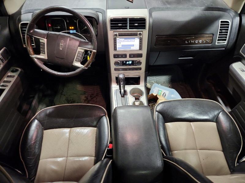 Фото 8 с аукциона – 2008 LINCOLN MKX с VIN 2LMDU88C78BJ36798