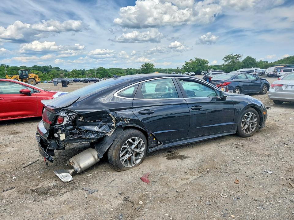 Photo 3 from auction – 2020 HYUNDAI SONATA with VIN 5NPEF4JA9LH014005