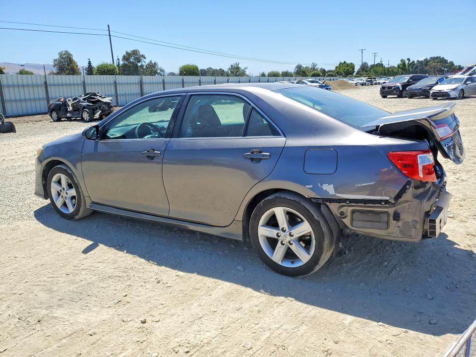 Photo 2 from auction – 2014 TOYOTA CAMRY with VIN 4T1BF1FK7EU343003