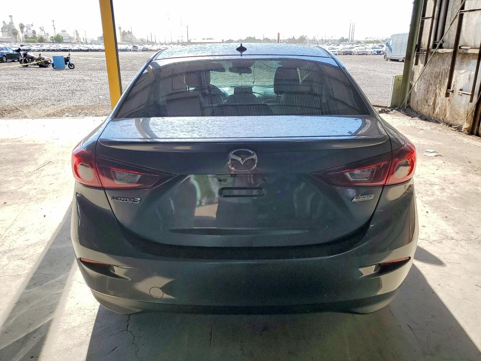 Photo 6 from auction – 2017 MAZDA 3 with VIN JM1BN1V74H1143013