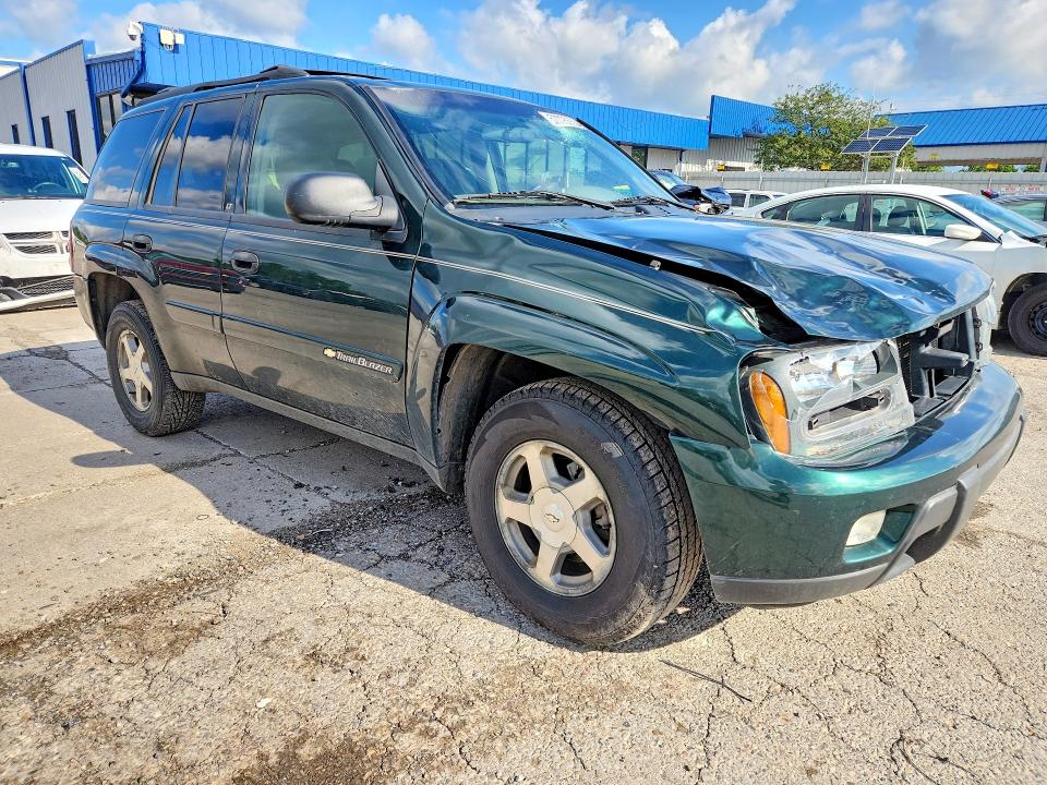 Photo 4 from auction – 2003 CHEVROLET TRAILBLAZER with VIN 1GNDT13S632341060