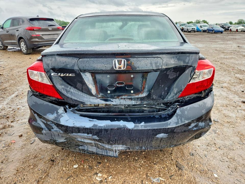Photo 6 from auction – 2012 HONDA CIVIC with VIN 19XFB2F84CE106508