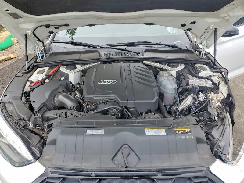 Photo 11 from auction – 2022 AUDI A5 with VIN WAUEACF50NA022456
