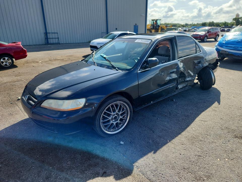 HONDA ACCORD 2002 with VIN 1HGCG56792A065440 - Photo from auction
