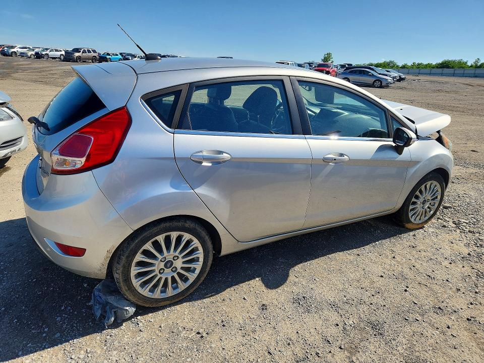 Photo 3 from auction – 2015 FORD FIESTA with VIN 3FADP4FJ2FM120673