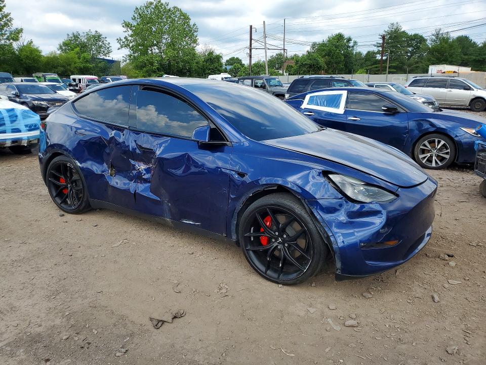 Фото 4 с аукциона – 2023 TESLA MODEL Y с VIN 7SAYGDEF0PF616332