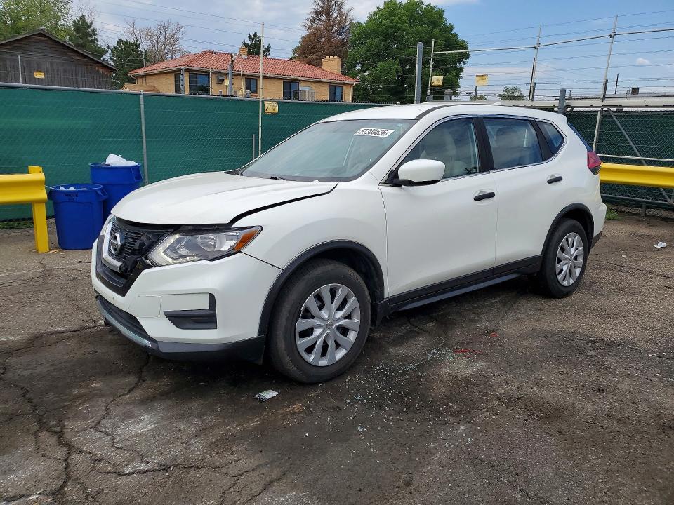 NISSAN ROGUE 2017 with VIN JN8AT2MV1HW009736 - Photo from auction