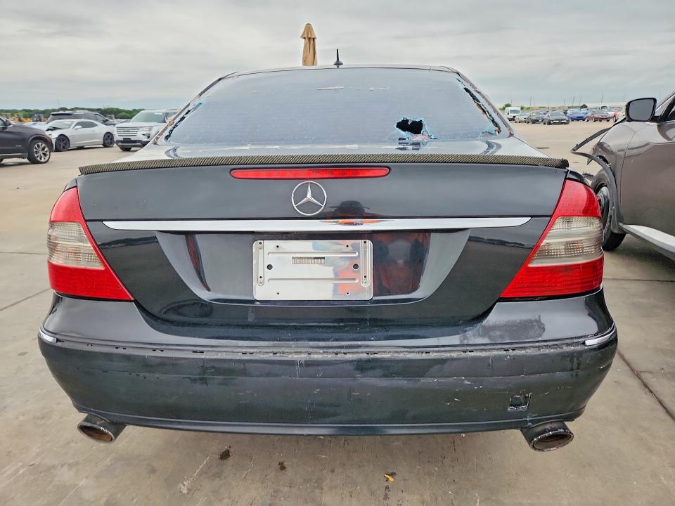 Photo 6 from auction – 2007 MERCEDES-BENZ E with VIN WDBUF56X57B111271