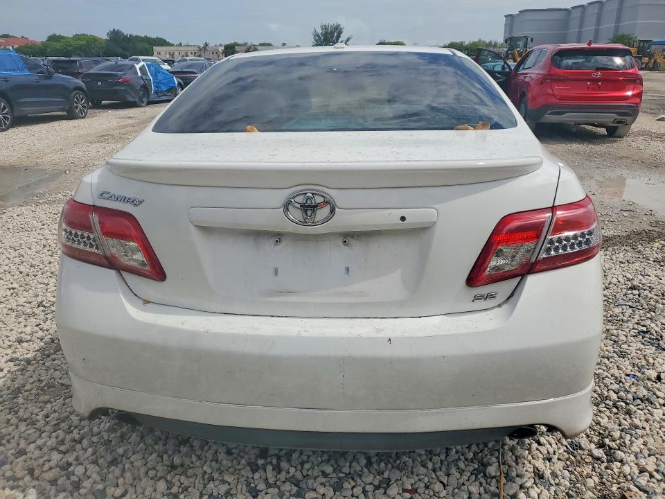 Photo 6 from auction – 2011 TOYOTA CAMRY with VIN 4T1BF3EK2BU583035