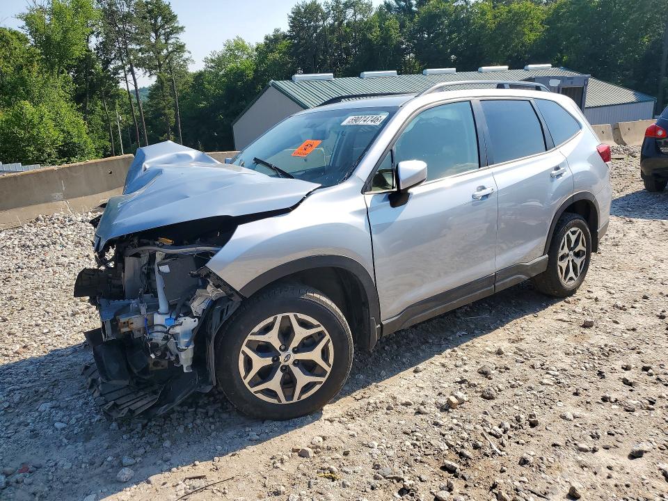 SUBARU FORESTER 2020 with VIN JF2SKAJC7LH432903 - Photo from auction