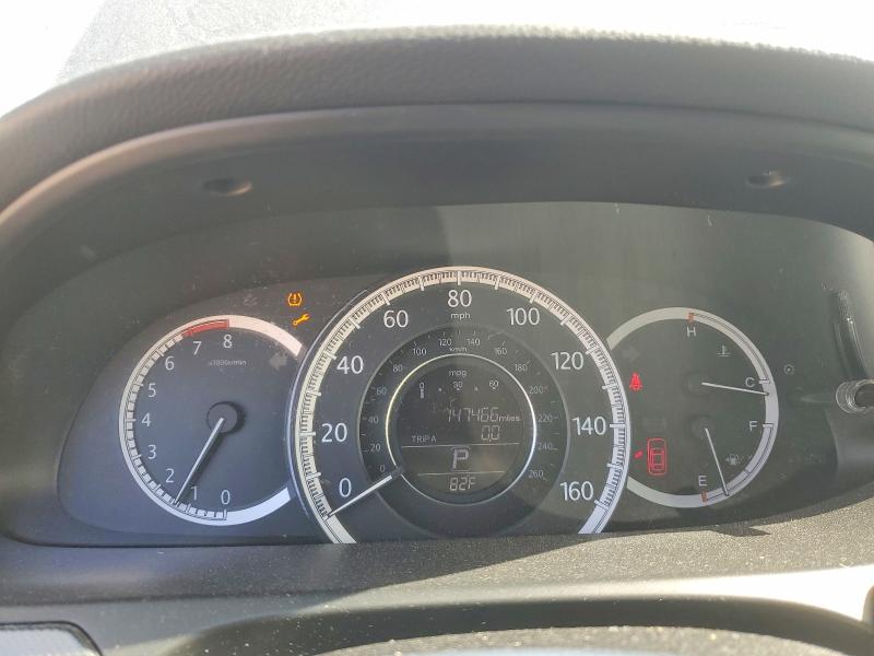 Photo 9 from auction – 2014 HONDA ACCORD with VIN 1HGCR2F35EA305769