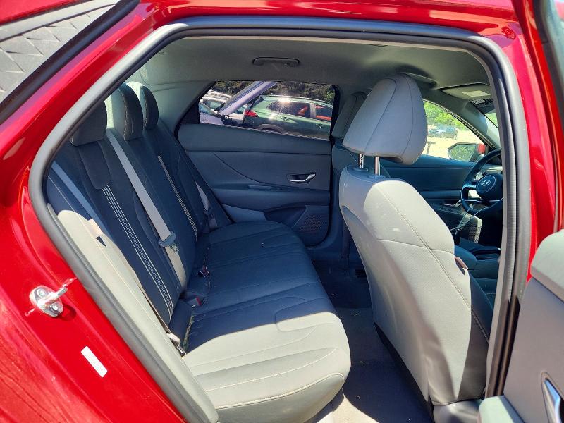 Снимка 10 от търг – 2024 HYUNDAI ELANTRA с VIN KMHLM4DG8RU736525