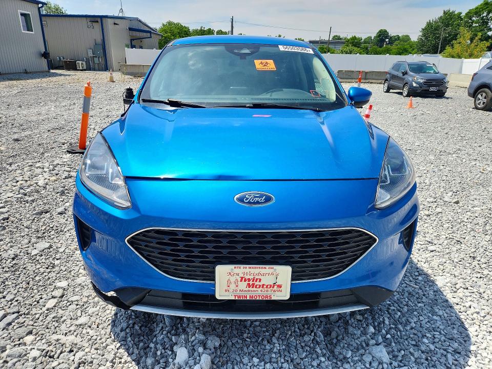 Photo 5 from auction – 2020 FORD ESCAPE with VIN 1FMCU0G63LUC35013