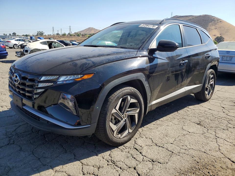 HYUNDAI TUCSON 2022 with VIN KM8JFCA10NU073893 - Photo from auction