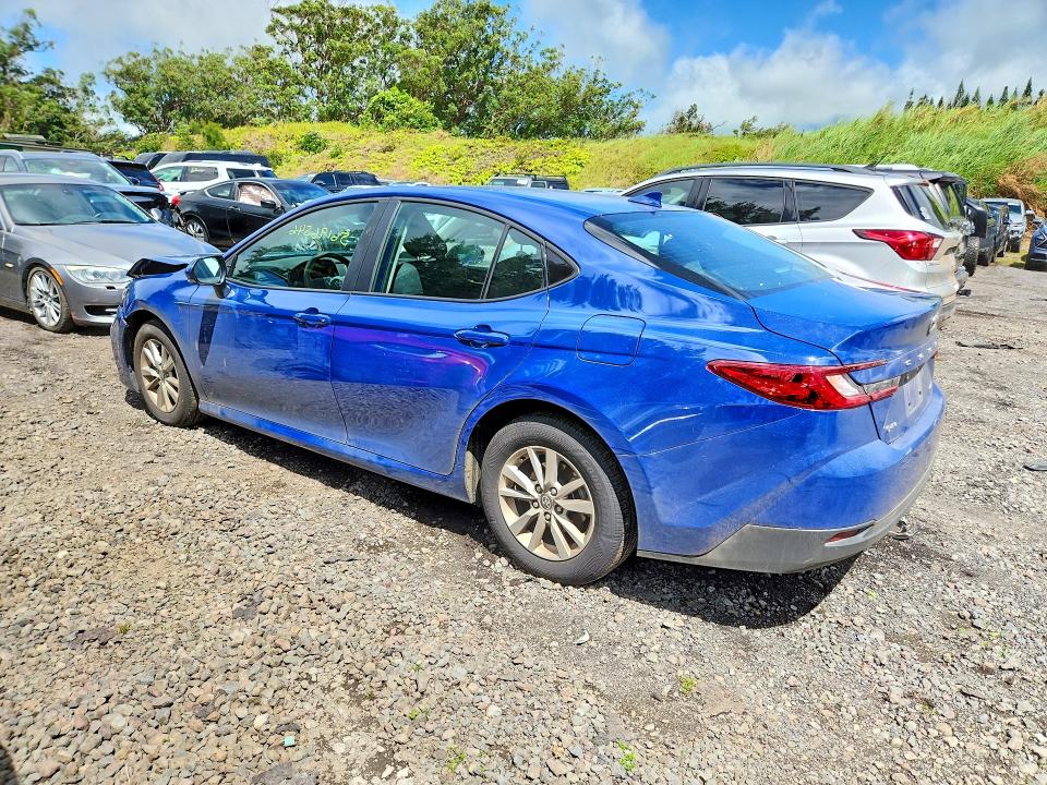 Zdjęcie 2 z aukcji – 2025 TOYOTA CAMRY z VIN 4T1DAACK2SU195043